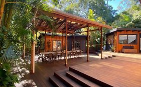 Ananda Eco House - Eco Rainforest Retreat